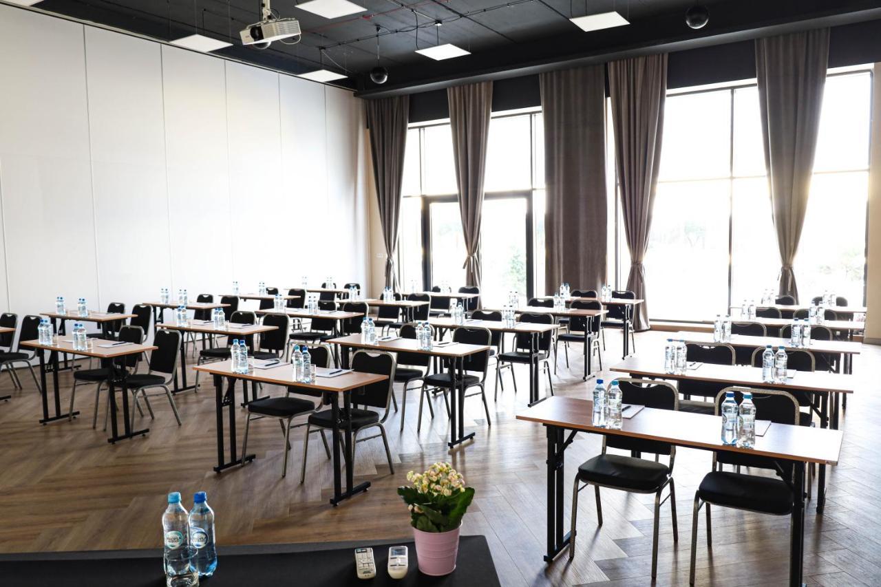 Falenty Biznes I Wypoczynek Raszyn Extérieur photo