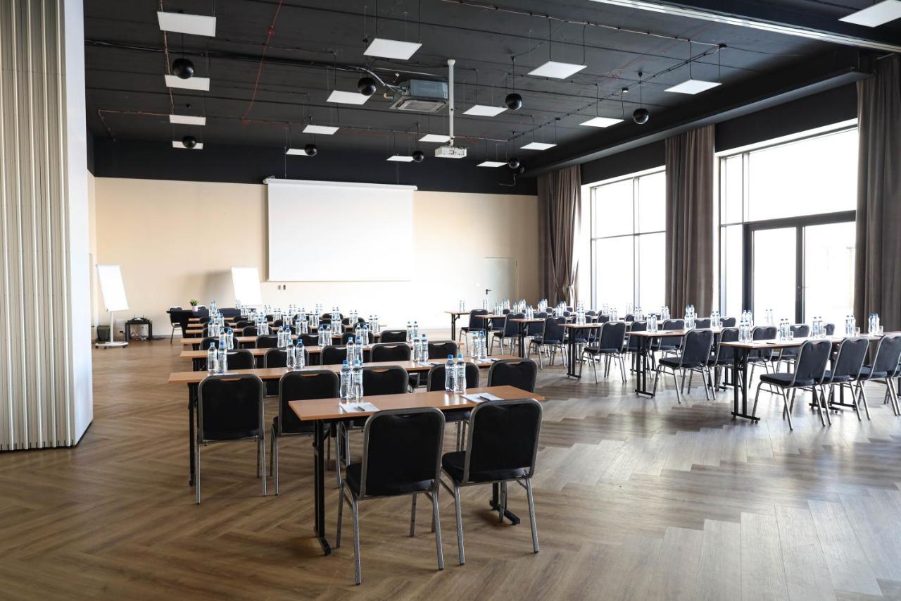 Falenty Biznes I Wypoczynek Raszyn Extérieur photo