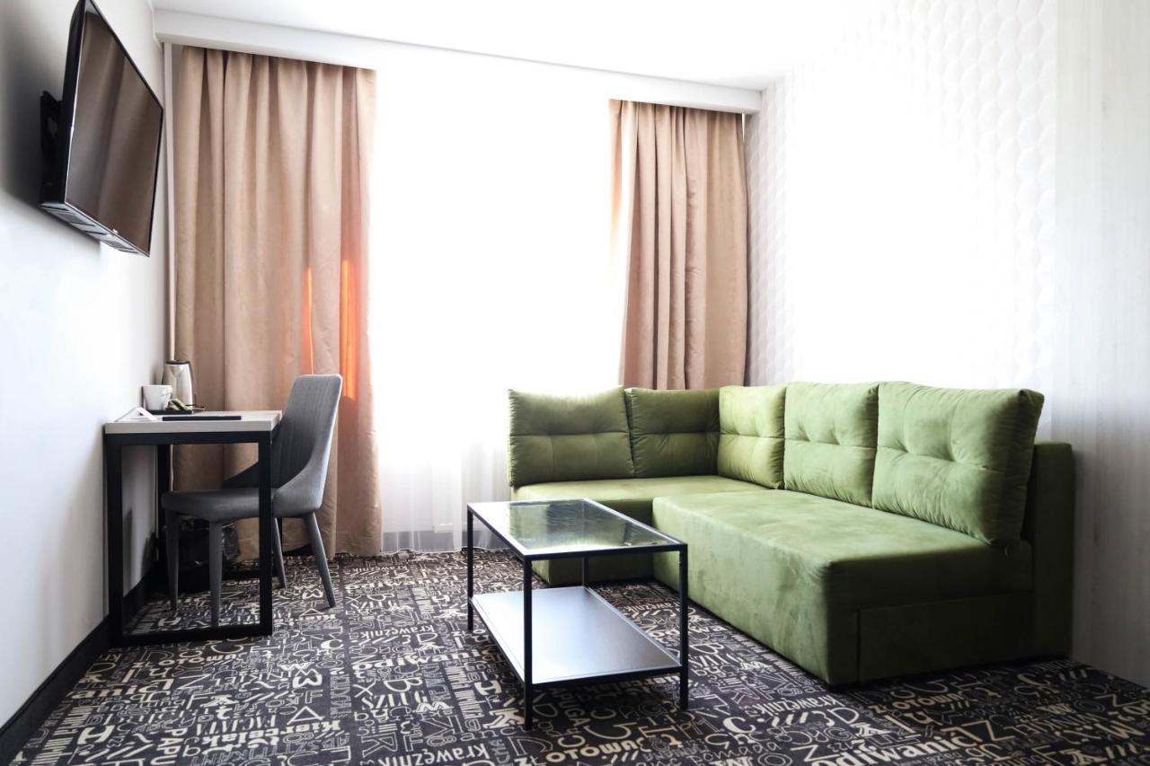 Falenty Biznes I Wypoczynek Raszyn Extérieur photo
