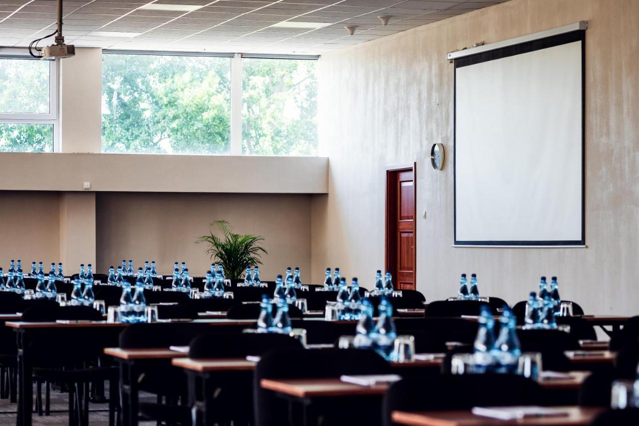 Falenty Biznes I Wypoczynek Raszyn Extérieur photo